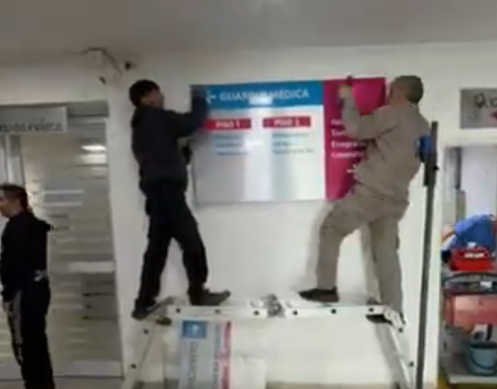 La cartelería interna también es comunicación institucional